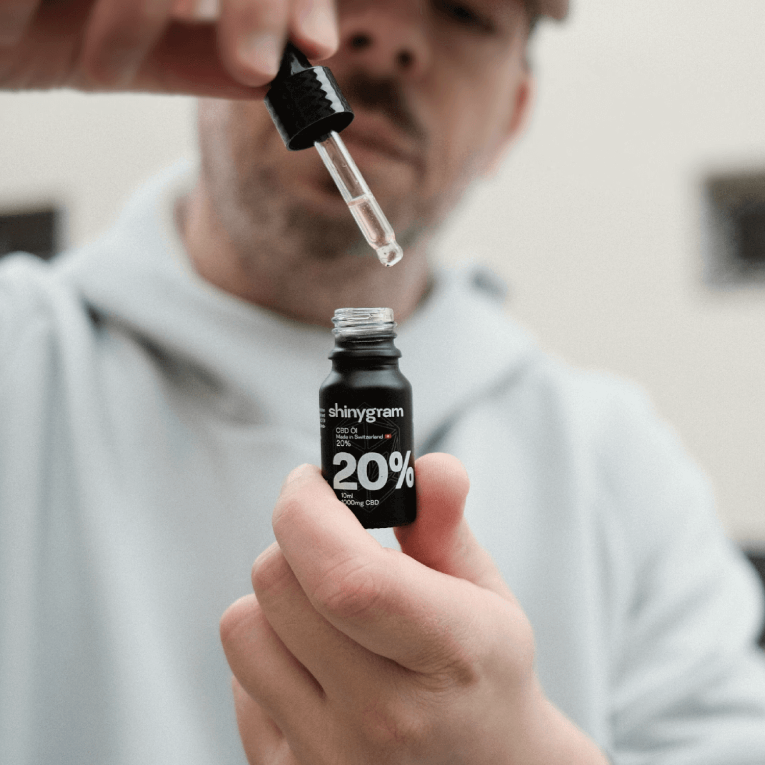 Premium Hanföl aus der Schweiz